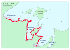 Основной маршрут экспедиции (красный цвет); локальные однодневные выходы из точек базирования (розовый цвет)