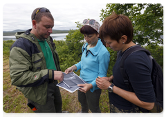 Dmitry Gorshkov, director of the Sikhote-Alin Reserve, Olga Arifulina, deputy director for environmental education, and Anna Gritsuk, one of the leaders of the Tiger student team