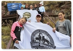 Победители фестиваля «Мой снежный барс» посетили заповедник «Хакасский»
